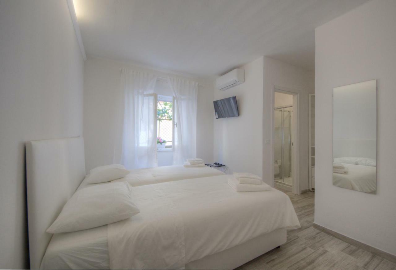 Rione San Carlo Otel Finale Ligure Dış mekan fotoğraf